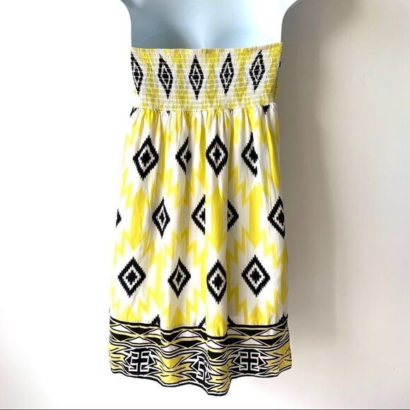 ALICE & TRIXIE SILK STRAPLESS SUMMER DRESS - Picture 3 of 7